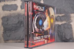 Portal 2 Soundtrack- Songs To Test By (Collectors Edition) (02)